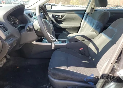 2015 Nissan Altima 2.5 from USA, damaged, VIN 1N4AL3AP6FC114123